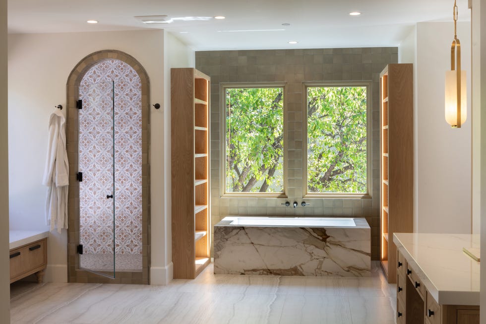 hydro massage, bathrooms, spa bathrooms, bathtubs