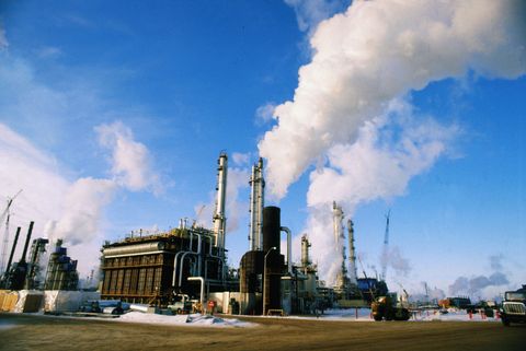 a canadian hydrogen plant at fort mcmurray, alberta, canada