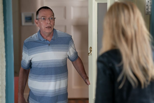 EastEnders spoilers - Ian caught out over secret in 41 pictures