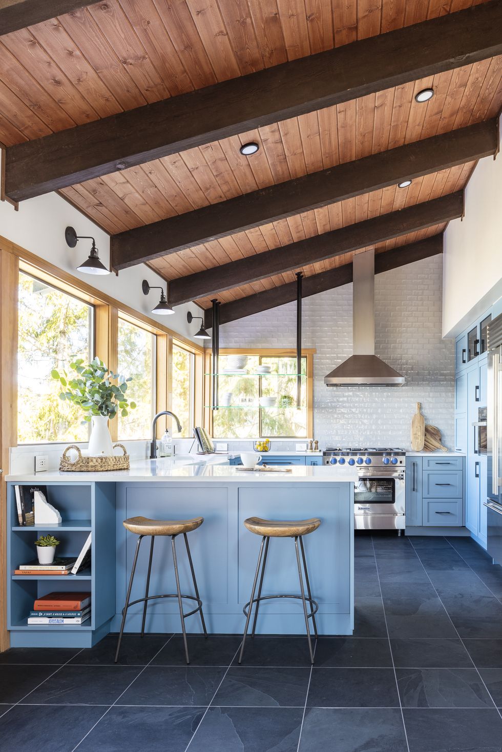 30+ Top Kitchen Trends 2023: Color, Countertop and Tile Ideas