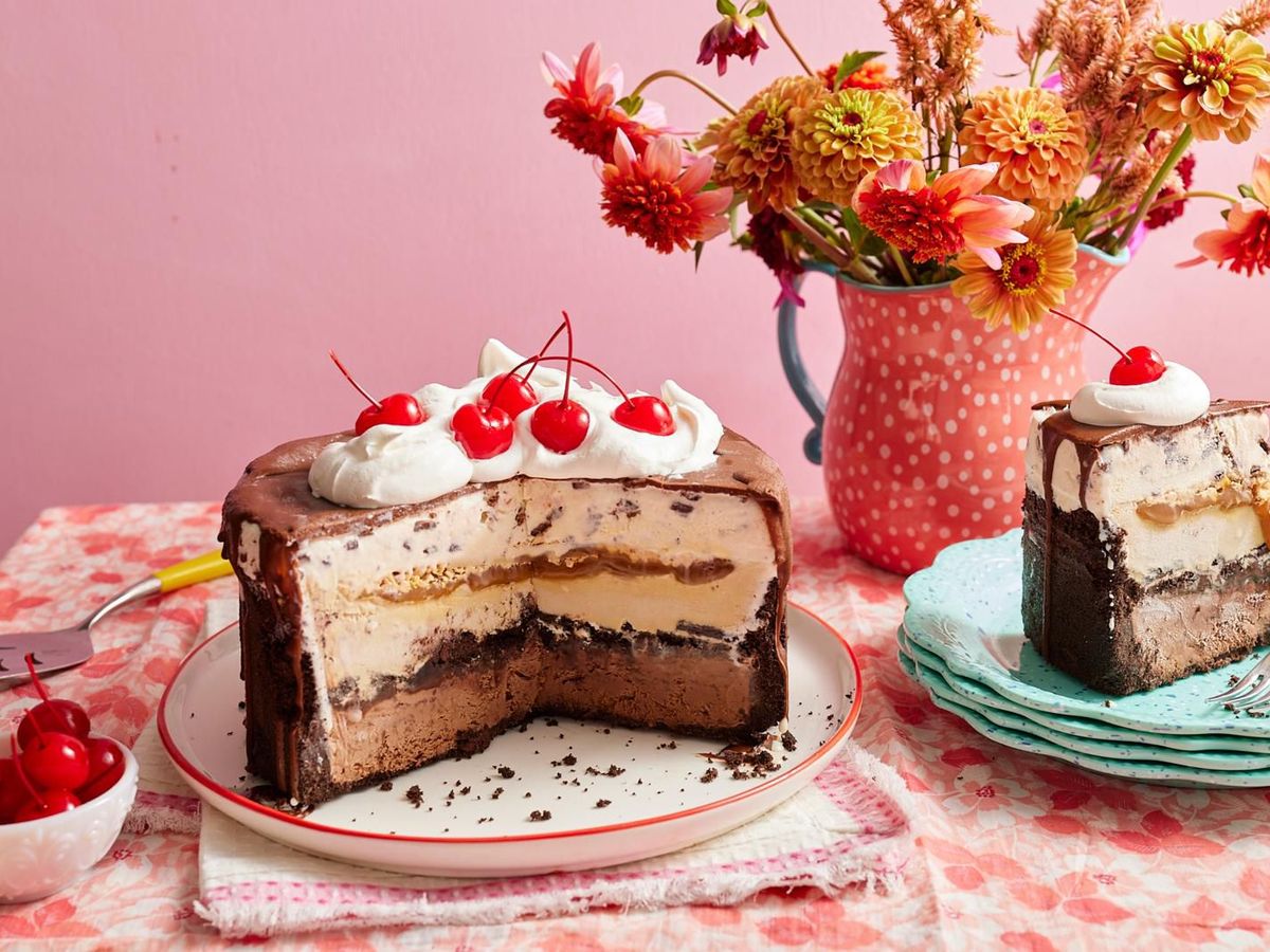 Best Ice Cream Cake Recipe - How to Make Ice Cream Cake