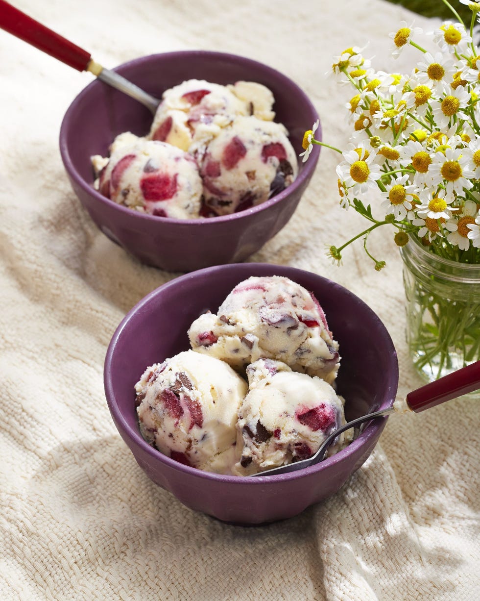 brandied cherry and chocolate chunk ice cream