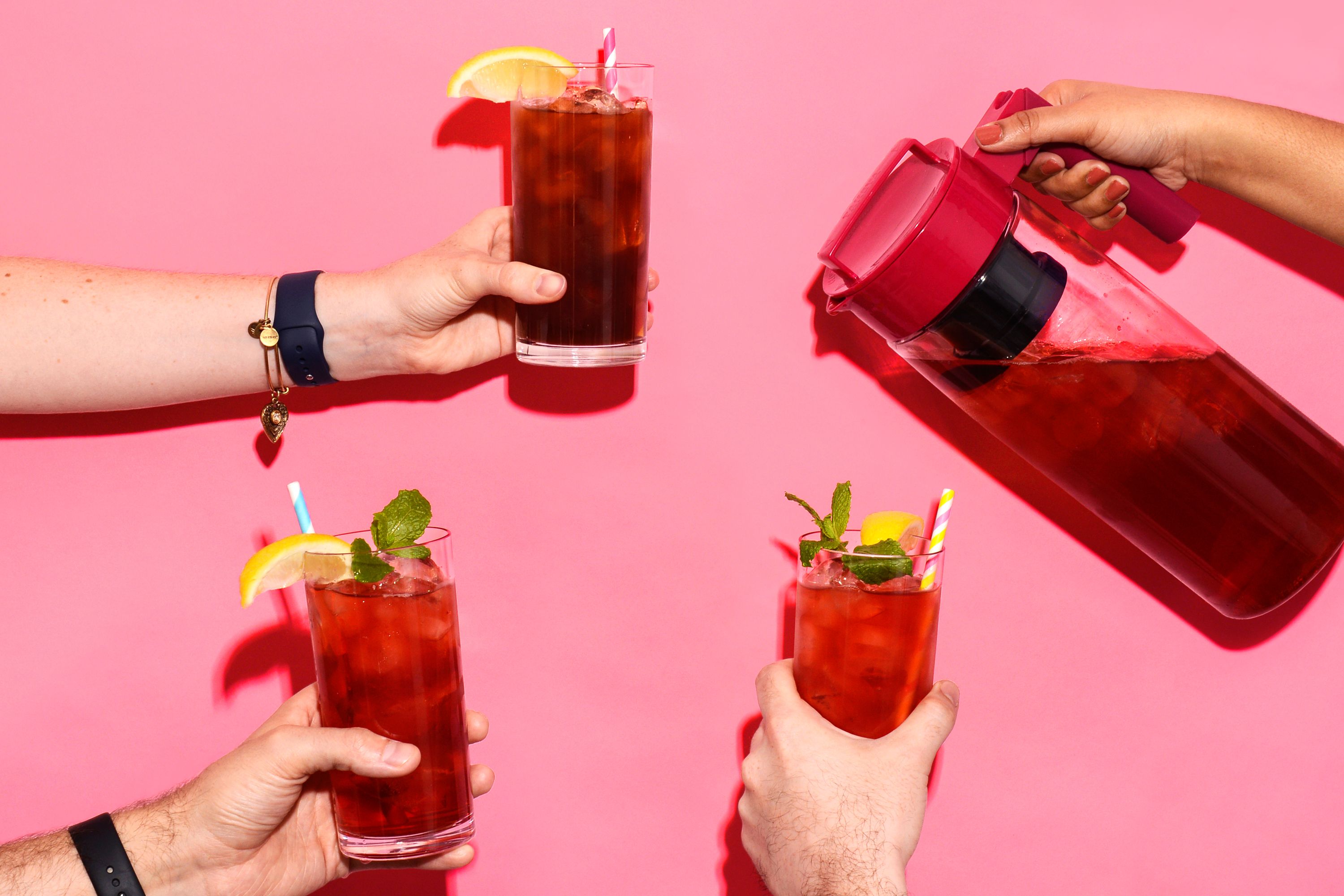 This $20 Iced Tea Maker Is the Best You Can Buy in 2019