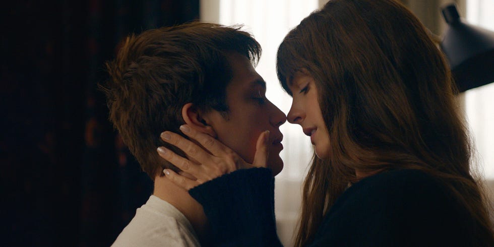 nicholas galitzine as hayes campbell and anne hathaway as solene