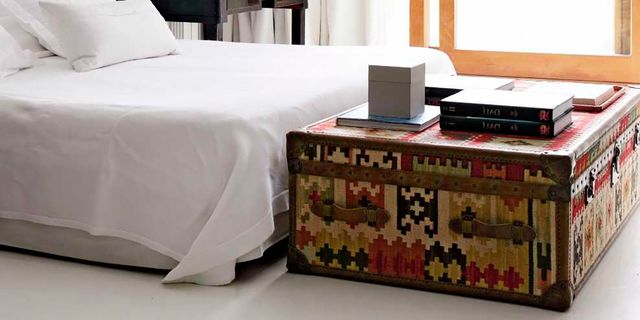 20 baúles de diseño perfectos para decorar el dormitorio