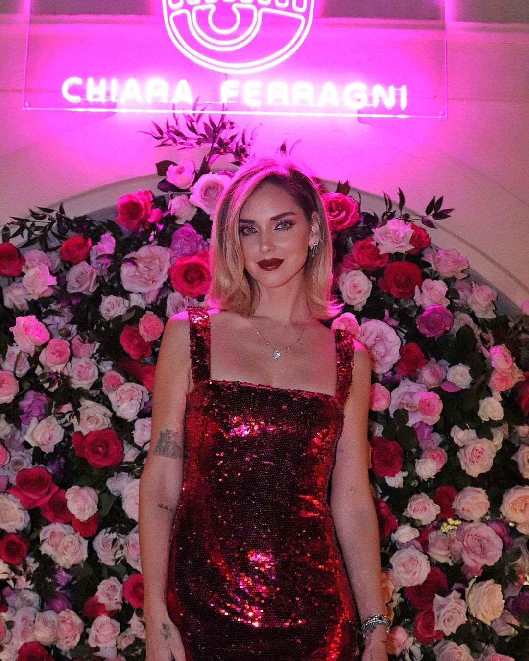 Idee trucco labbra Natale 2023: il rossetto di Chiara Ferragni