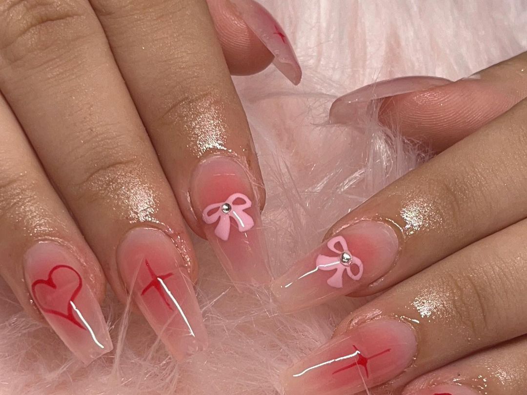 Manicure inverno 2024: le unghie Coquette perfette per San Valentino