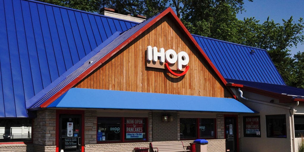 IHOP's Christmas Hours in 2023