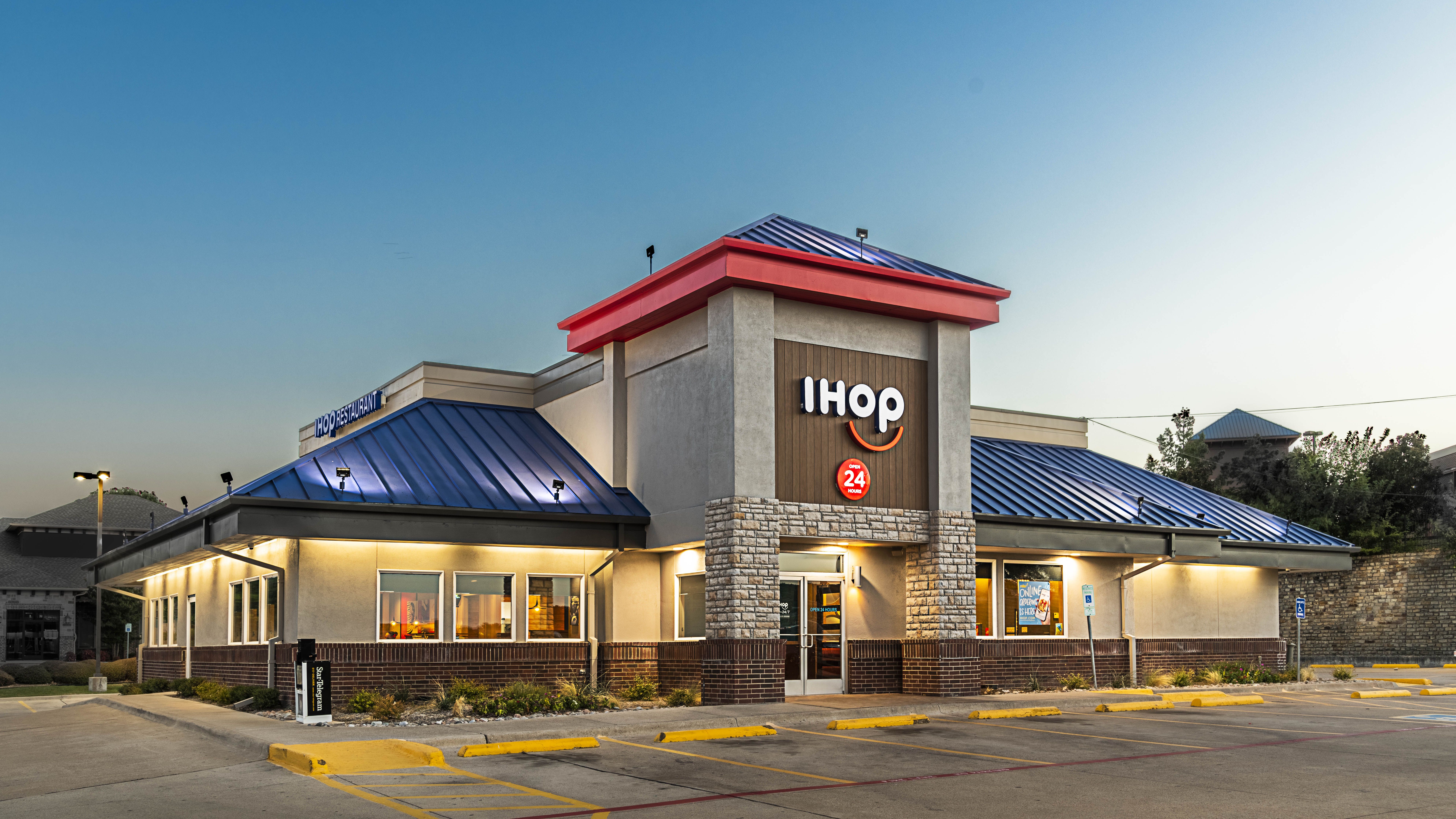 IHOP - IHOP updated their cover photo.