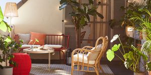 terraza decorada con muebles de ikea 2020