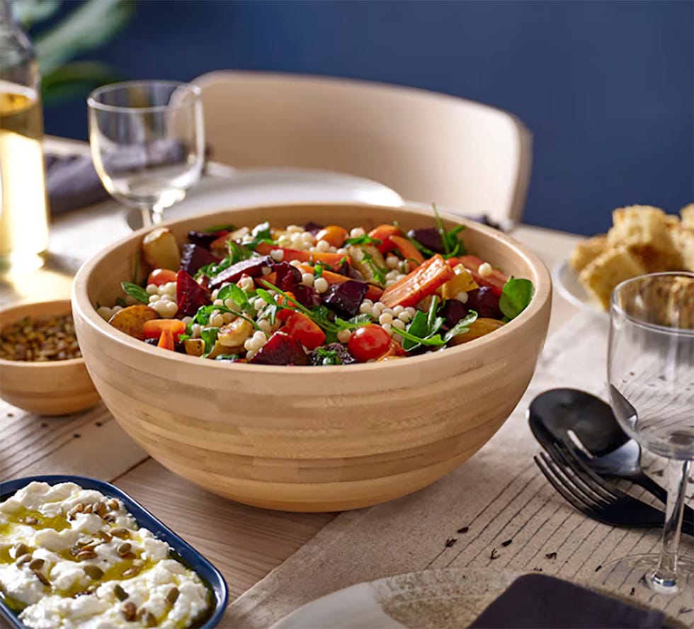 cómo hacer una mesa auxliar con cuatro ensaladeras y un plato giratorio de ikea