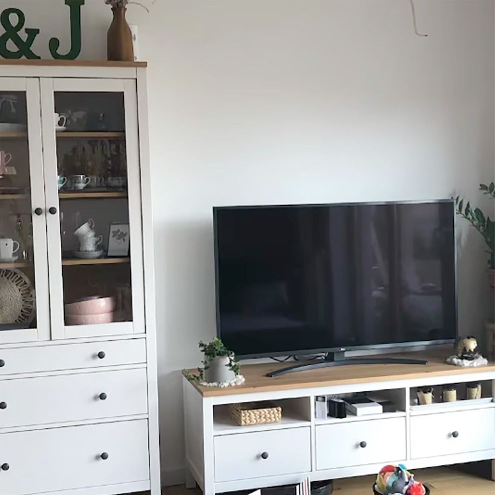 IKEA agotará el mueble de televisión más sencillo y práctico por