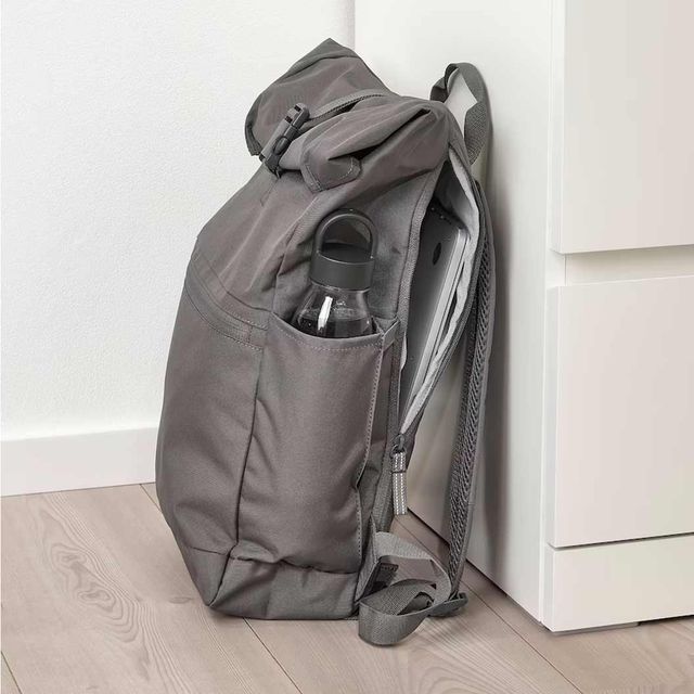 Ikea tiene la mochila perfecta para el trabajo por 19 euros