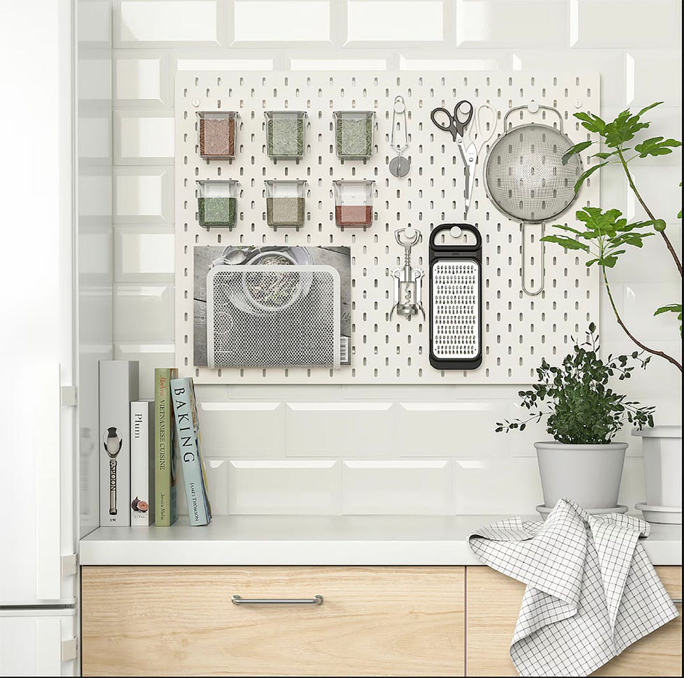 panel perforado ikea organizar banos cocinas casas pequenas