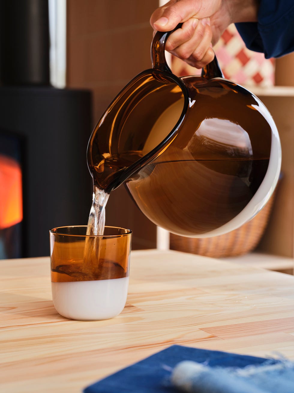 ikea anuncia el lanzamiento de platos, vasos y jarra al estilo duralex que parece la vajilla de la abuela y son irrompibles