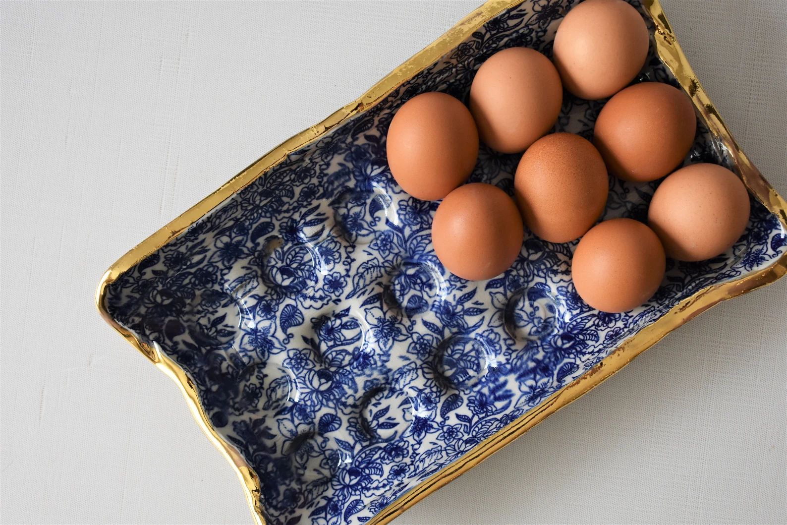New Product Ceramic Egg Cup Egg Rack Creative Breakfast Home Nordic Egg Cup  Tray with Solid