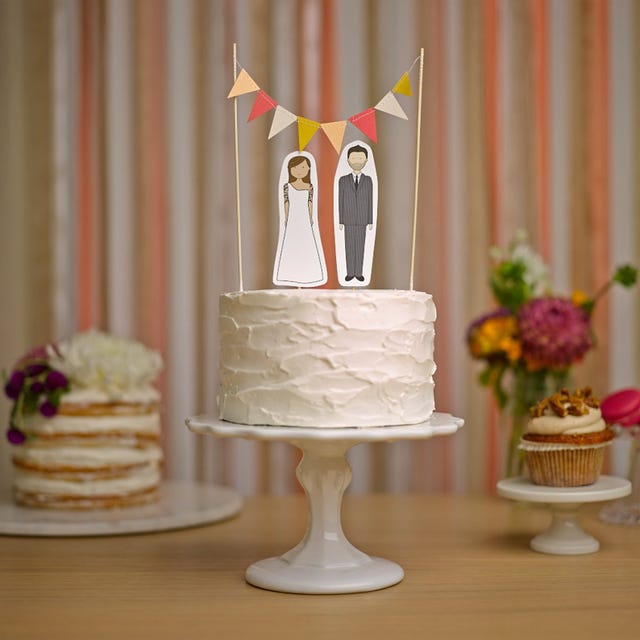 Buttercream, Cake, Cake decorating, Icing, Wedding cake, Sugar cake, Food, Dessert, Sugar paste, Pasteles, 