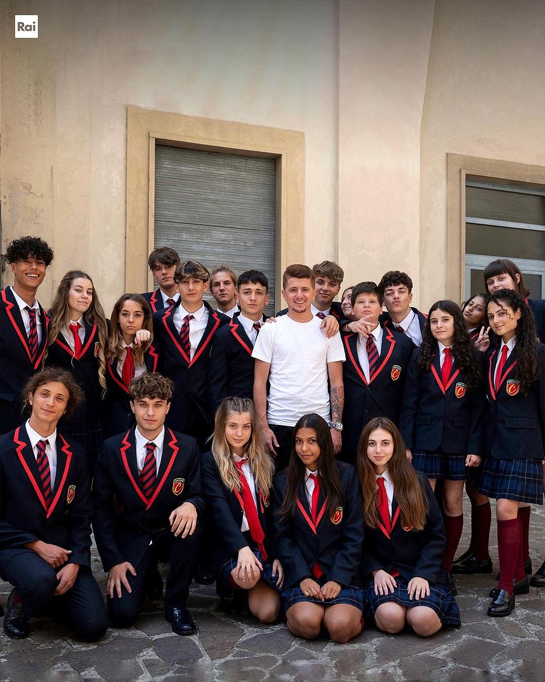 Il Collegio 8, i prof vip dopo Antonio Orefice