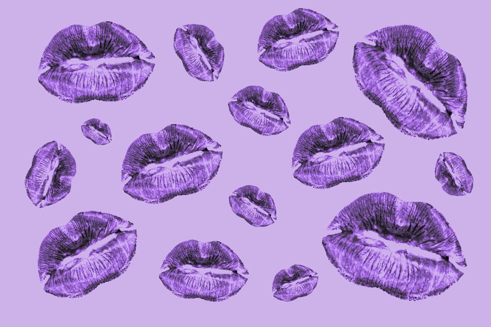 Форма половых губ у женщин персик. Коллаж из женских губ. Картина губы. Отпечаток губ. Референсы губы женские.