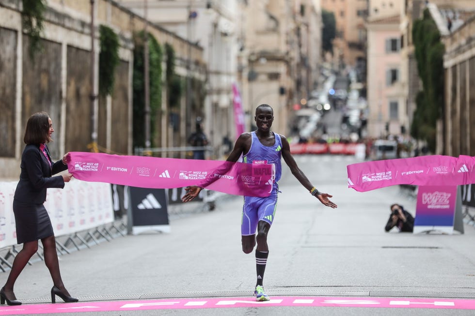 emmanuel wafula vince la prima rome half marathon