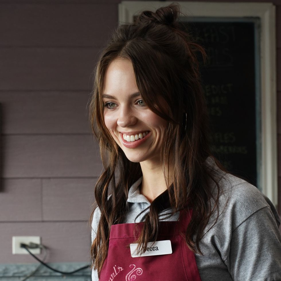 claudia sulewski in character as becca the waitress