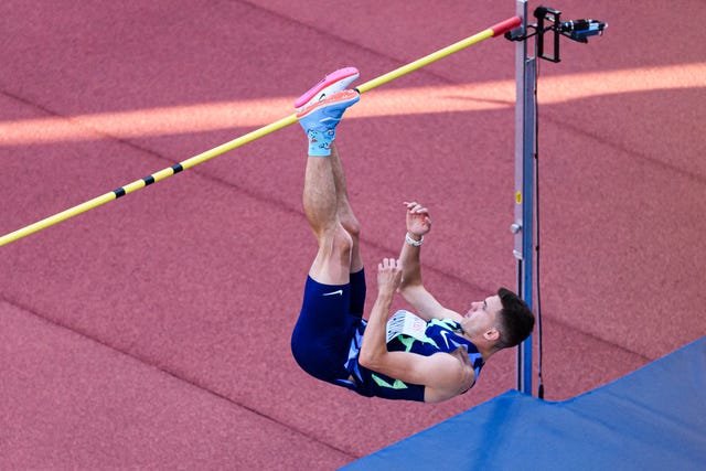 el atleta ruso ilya ivanyuk, ganador en el salto de altura de la liga de diamante en lausana