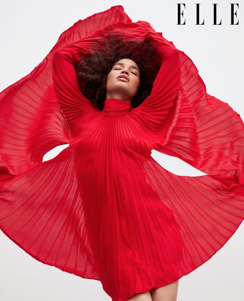 Red, Clothing, Beauty, Lip, Outerwear, Fashion, Dress, Photo shoot, Sleeve, Photography, 