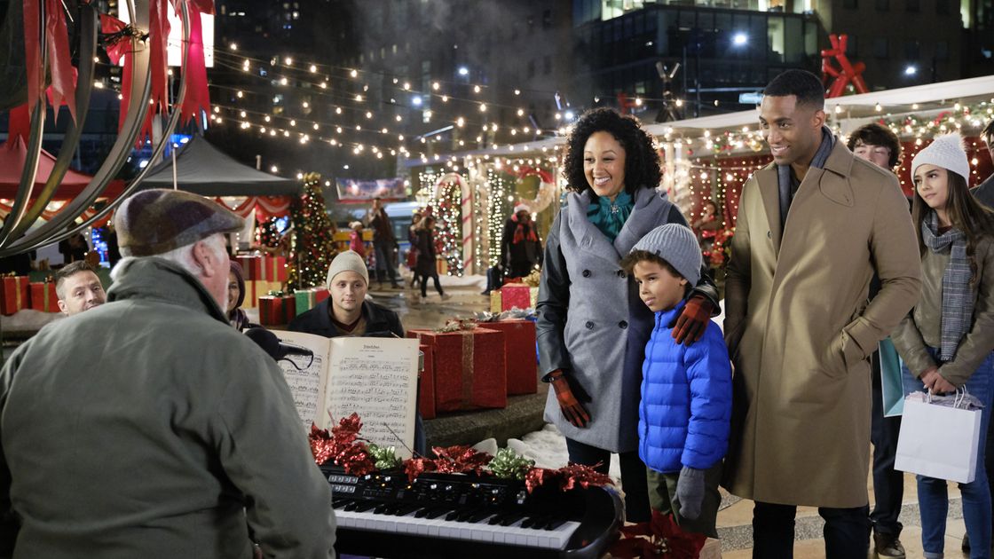 preview for All of the 2020 Hallmark Holiday Movies