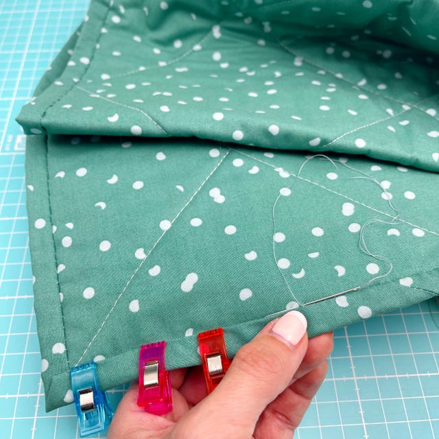 Quilting for beginners: How to sew a quilt with our beginners guide