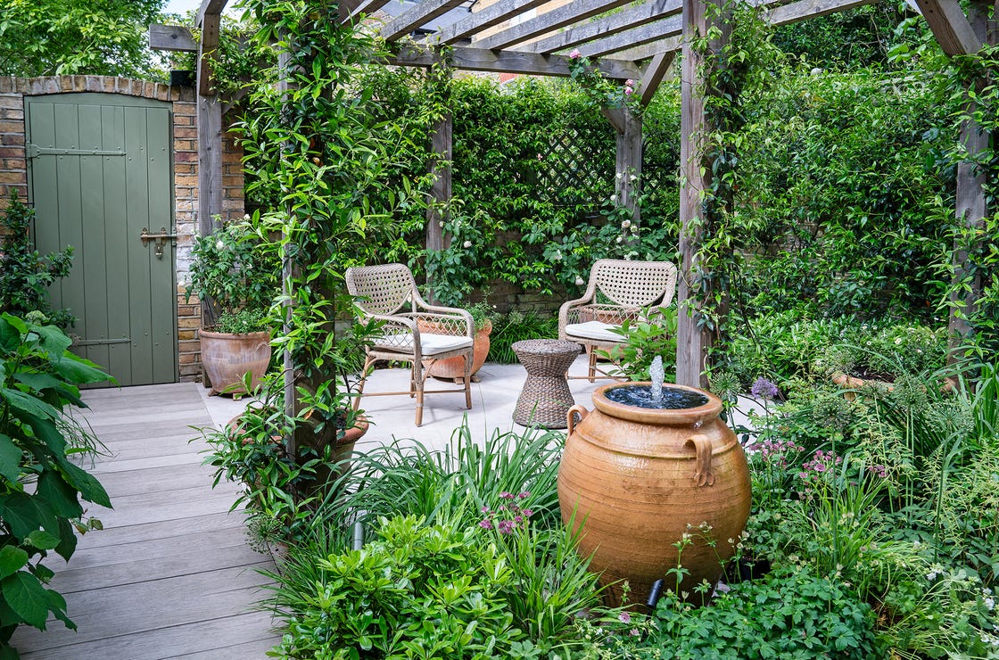 Building a Shade Garden Border: Expert Tips for Lush, Vibrant Edges