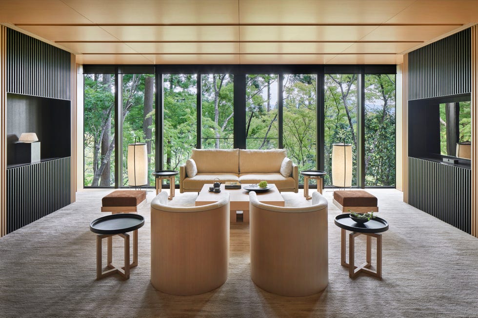 Washigamine Suite Living Room