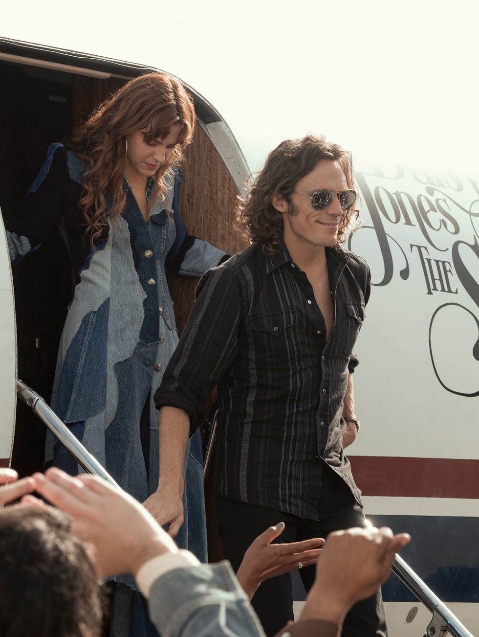 riley keough daisy, sam claflin billy