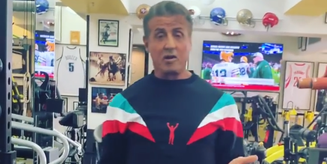 limpiar Humorístico Prefacio Sylvester Stallone teases the latest updates on Rambo V: Last Blood on  Instagram
