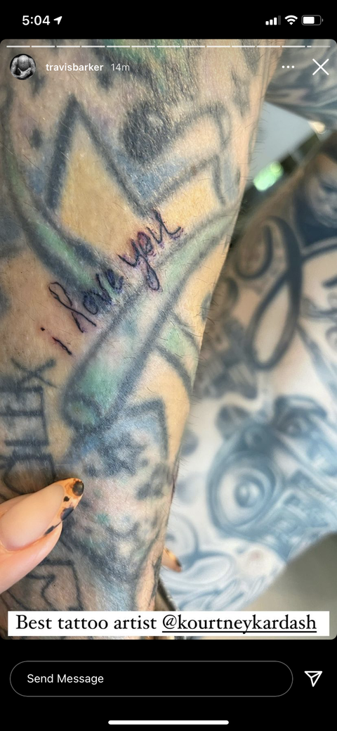 kourtney kardashian gave travis barker a tattoo