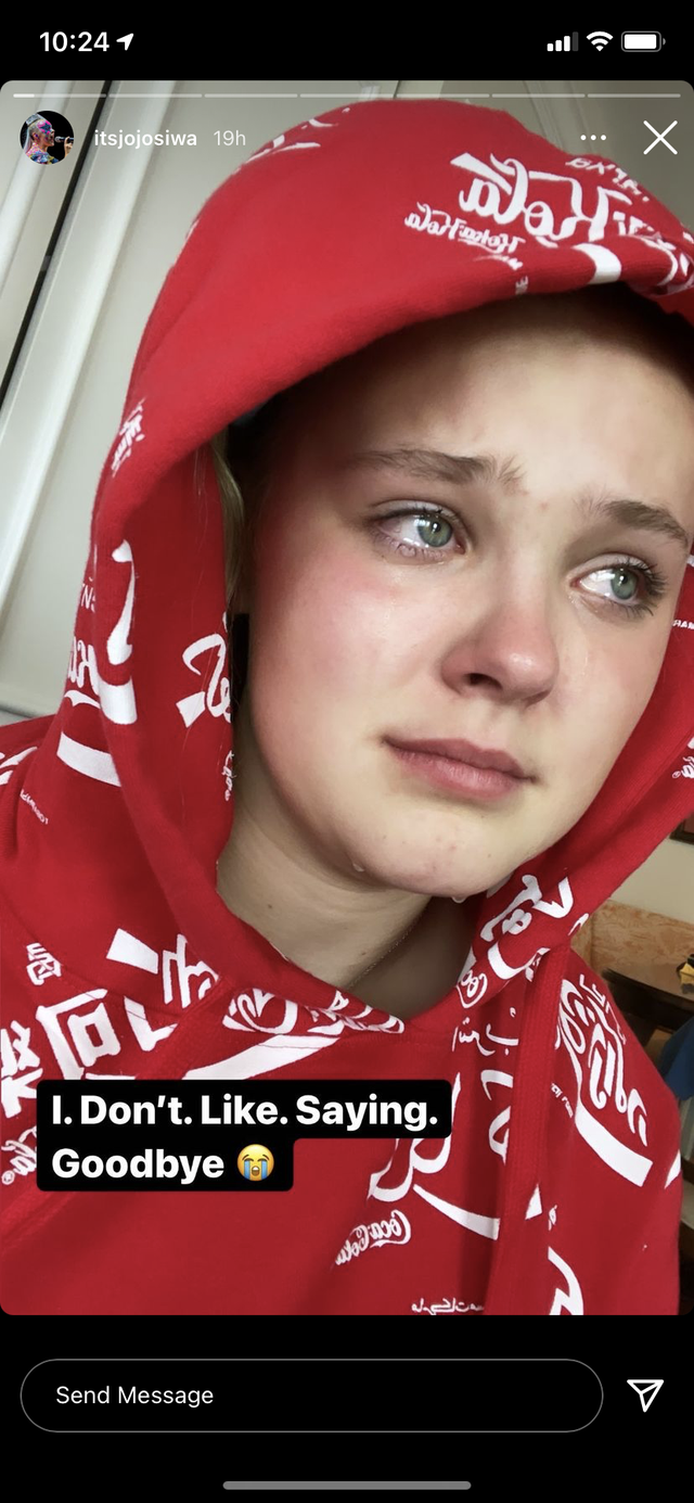 JoJo Siwa Cries While Discussing Her Long Distance Relationship