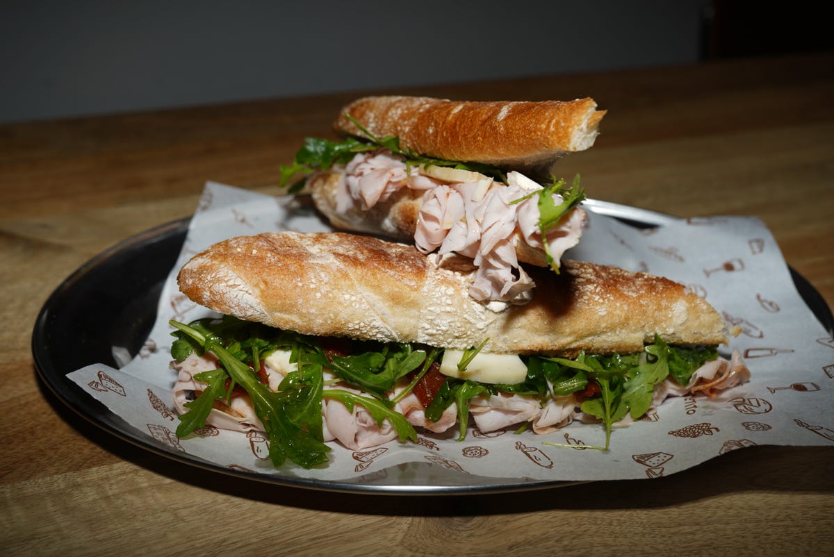 La cosa va de bocadillos: dos nuevas aperturas en Madrid que rinden culto al entrepan