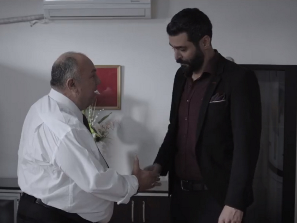 Altug Seçkiner Farkli Boyut
