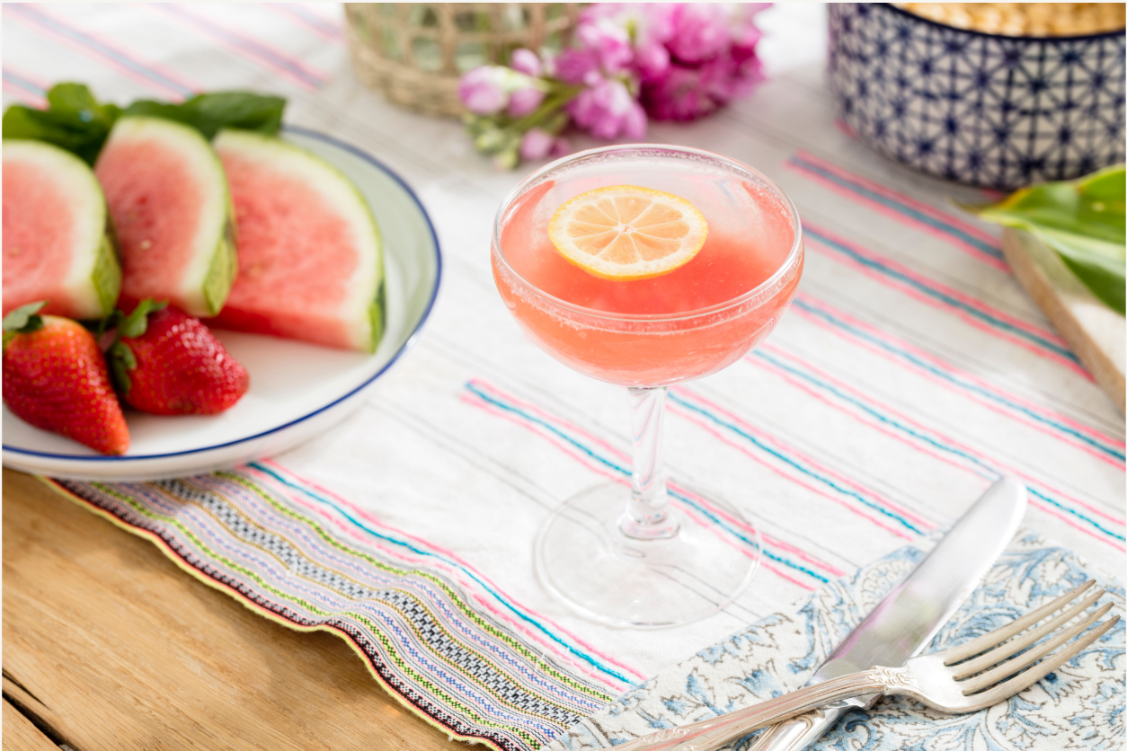 27 Best Pink Cocktails — Barbiecore Pink Drinks To Make At Home 7738