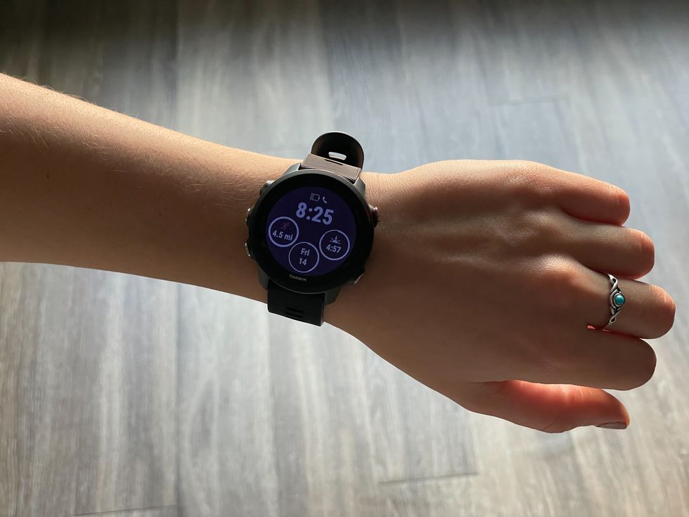 Garmin Female Amoled Smart Watch