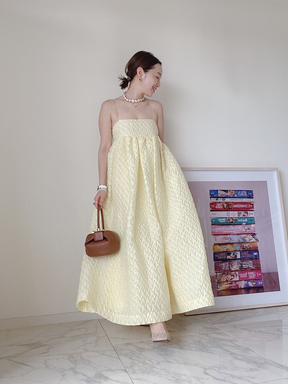 翁 安芸さんのファッションTIPS○立体感のあるフェミニンな 翁 安芸さんのファッションTIPS○立体感のあるフェミニンな