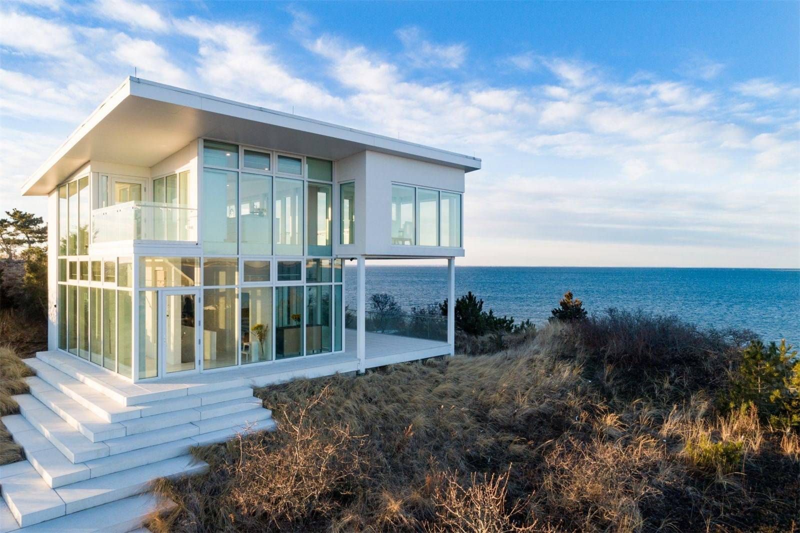 10 Stunning Modern Homes You Can Move Into Today