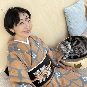 朝香沙都子さん,猫の帯と着物