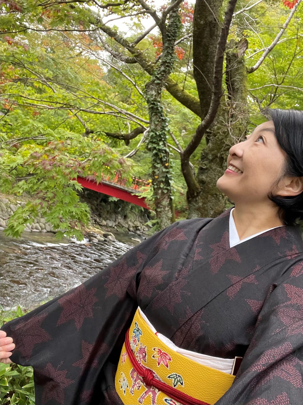 朝香南 朝香沙都子の着物ダイアリー｜鹿と遊び、鹿の意匠をまとう
