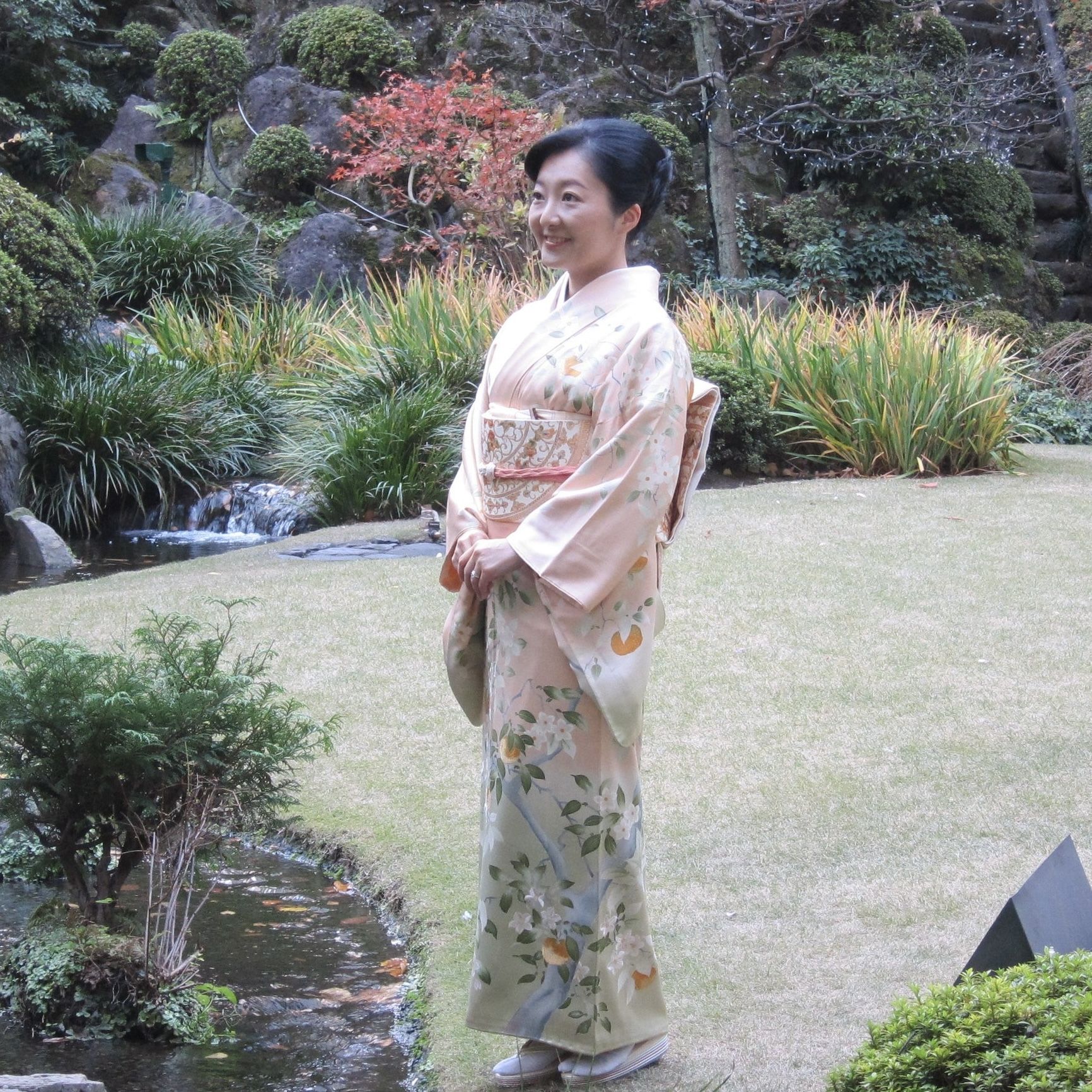 朝香沙都子の着物ダイアリー｜日本古来の吉祥文様、橘をまとう