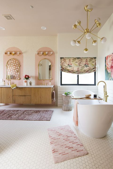 bathroom after pink