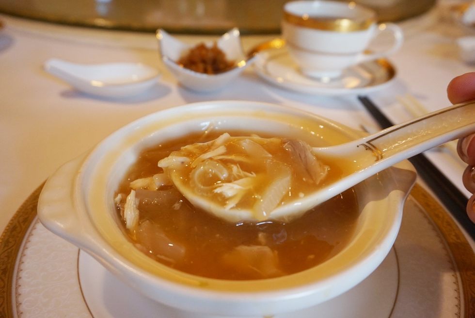 Dish, Food, Cuisine, Ingredient, Shark fin soup, Soup, Hot and sour soup, Gravy, Broth, Asian soups, 