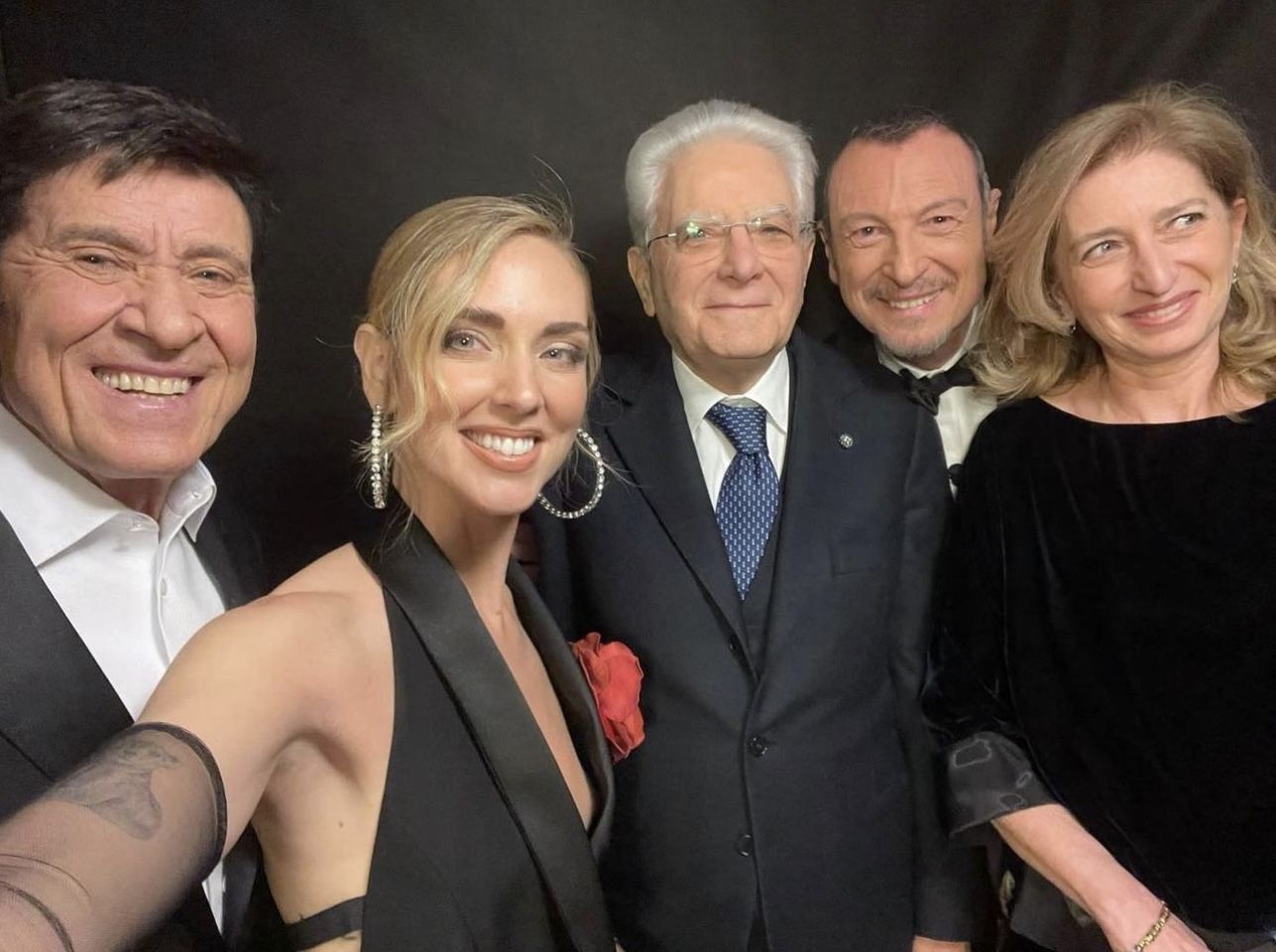 Cantanti di Sanremo 2023: il green carpet dei Big - la Repubblica