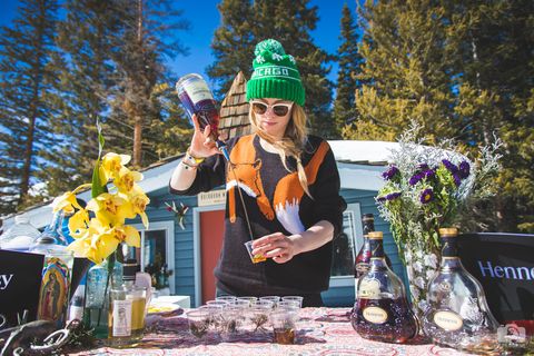 Goggles, Cap, Hat, Tablecloth, Winter, Sunglasses, Drink, Bottle, Plate, Wine glass, 