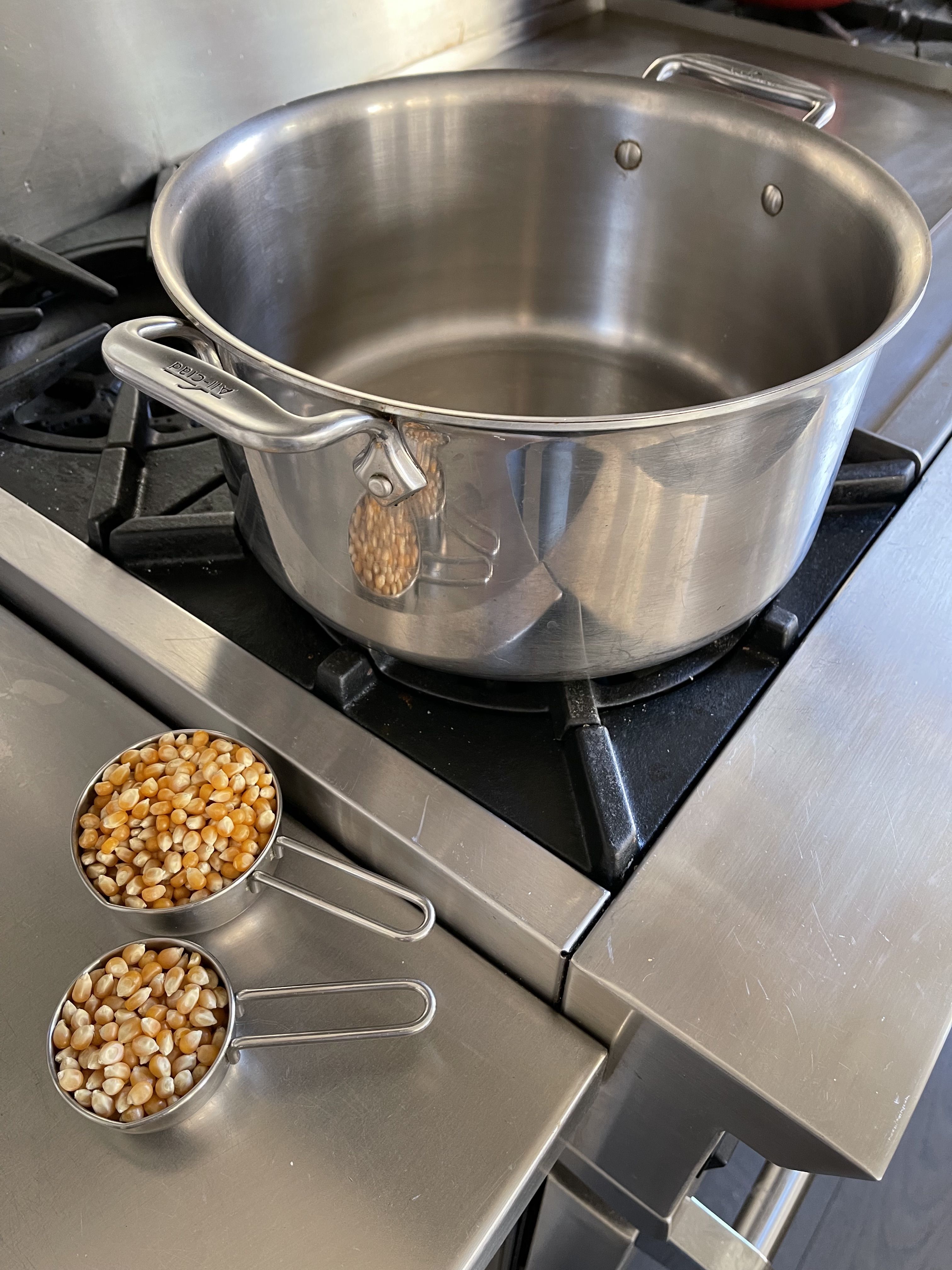 How to Make Popcorn on the Stove - Two Sisters