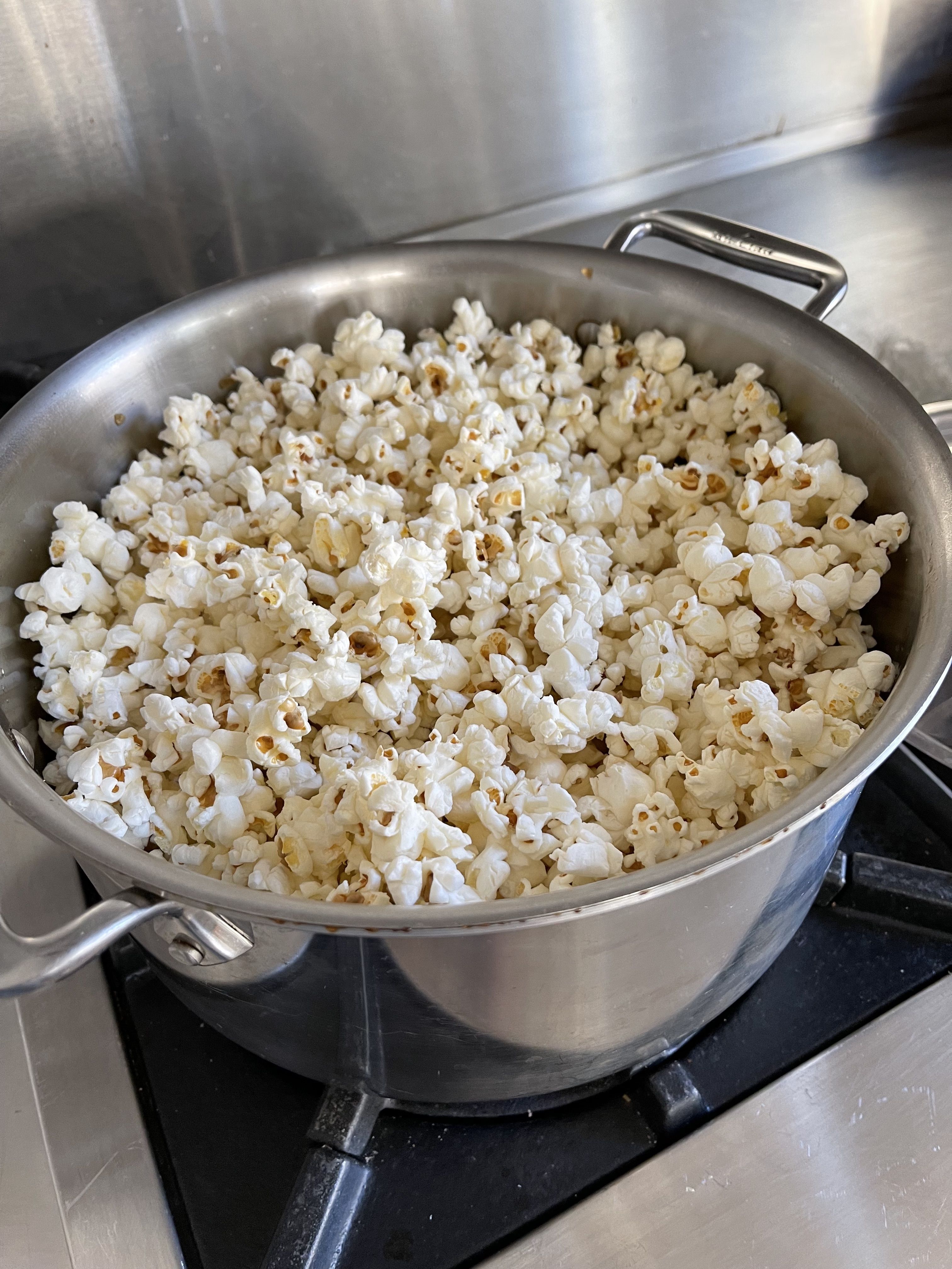 How To Make Stovetop Popcorn - Kiku Corner